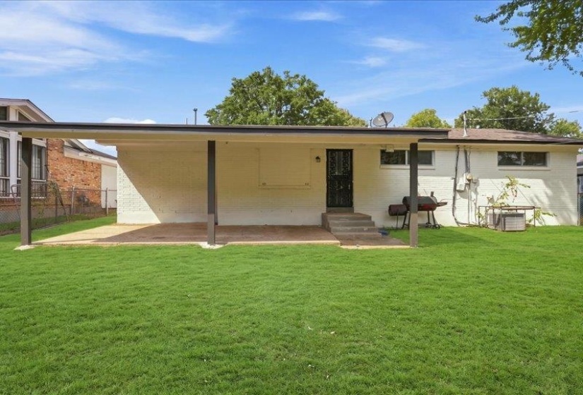 3787 CHRISTY CV, Memphis, Tennessee 38111, 4 Bedroom Bedrooms, 7 Room Rooms,2 BathroomBathrooms,Residential,For Sale,CHRISTY,0,10228971