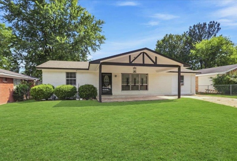 3787 CHRISTY CV, Memphis, Tennessee 38111, 4 Bedroom Bedrooms, 7 Room Rooms,2 BathroomBathrooms,Residential,For Sale,CHRISTY,0,10228971