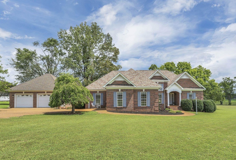 260 KERR FARMS LN, Savannah, Tennessee 38372, 4 Bedroom Bedrooms, 13 Room Rooms,3 BathroomBathrooms,Residential,For Sale,KERR FARMS,0,10228972