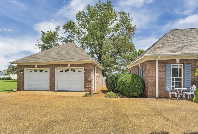 260 KERR FARMS LN, Savannah, Tennessee 38372, 4 Bedroom Bedrooms, 13 Room Rooms,3 BathroomBathrooms,Residential,For Sale,KERR FARMS,0,10228972