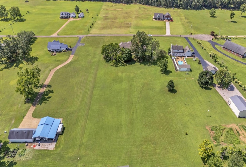 260 KERR FARMS LN, Savannah, Tennessee 38372, 4 Bedroom Bedrooms, 13 Room Rooms,3 BathroomBathrooms,Residential,For Sale,KERR FARMS,0,10228972