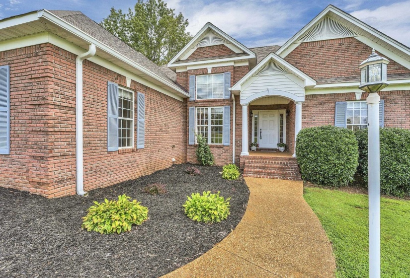 260 KERR FARMS LN, Savannah, Tennessee 38372, 4 Bedroom Bedrooms, 13 Room Rooms,3 BathroomBathrooms,Residential,For Sale,KERR FARMS,0,10228972