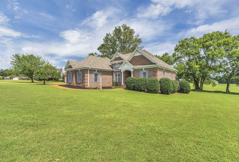 260 KERR FARMS LN, Savannah, Tennessee 38372, 4 Bedroom Bedrooms, 13 Room Rooms,3 BathroomBathrooms,Residential,For Sale,KERR FARMS,0,10228972