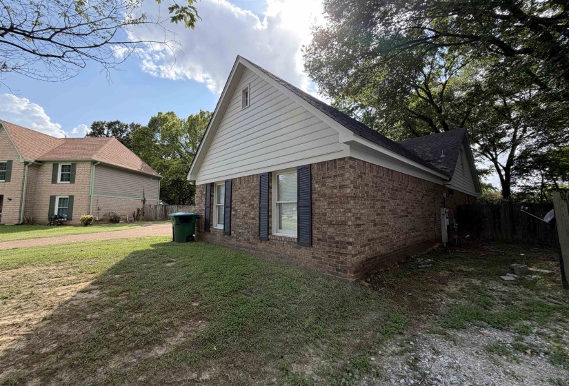 4801 BRADFIELD RUN, Unicorp/Memphis, Tennessee 38125, 5 Bedroom Bedrooms, 8 Room Rooms,3 BathroomBathrooms,Residential,For Sale,BRADFIELD,0,10228975