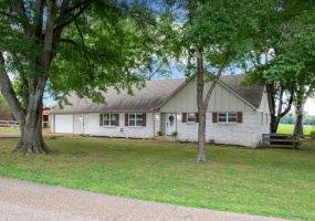 40 VANDERGRIFT DR, Covington, Tennessee 38019, 3 Bedroom Bedrooms, 5 Room Rooms,2 BathroomBathrooms,Residential,For Sale,VANDERGRIFT,0,10226105 40 VANDERGRIFT DR, Covington, Tennessee 38019, 3 Bedroom Bedrooms, 5 Room Rooms,2 BathroomBathrooms,Residential,For Sale,VANDERGRIFT,0,10226105
