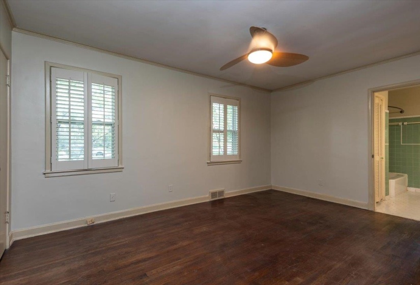 4910 COLE RD, Memphis, Tennessee 38117, 3 Bedroom Bedrooms, 6 Room Rooms,2 BathroomBathrooms,Residential,For Sale,COLE,0,10228976