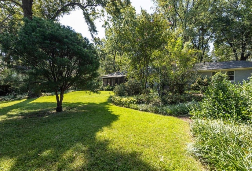 4910 COLE RD, Memphis, Tennessee 38117, 3 Bedroom Bedrooms, 6 Room Rooms,2 BathroomBathrooms,Residential,For Sale,COLE,0,10228976
