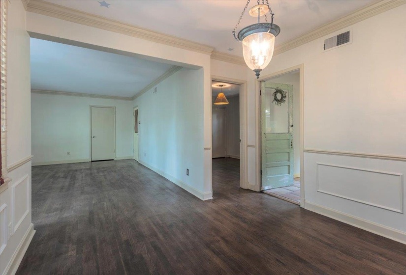 4910 COLE RD, Memphis, Tennessee 38117, 3 Bedroom Bedrooms, 6 Room Rooms,2 BathroomBathrooms,Residential,For Sale,COLE,0,10228976