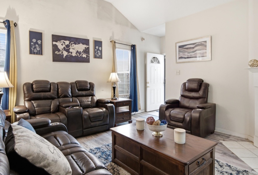 7788 LIPSCOMB DR, Memphis, Tennessee 38125, 3 Bedroom Bedrooms, 6 Room Rooms,2 BathroomBathrooms,Residential,For Sale,LIPSCOMB,0,10228979