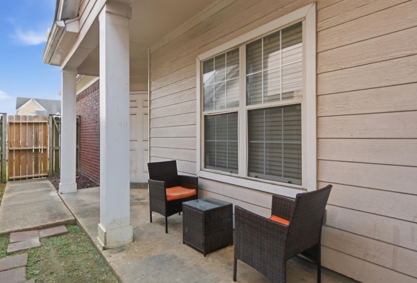 7788 LIPSCOMB DR, Memphis, Tennessee 38125, 3 Bedroom Bedrooms, 6 Room Rooms,2 BathroomBathrooms,Residential,For Sale,LIPSCOMB,0,10228979