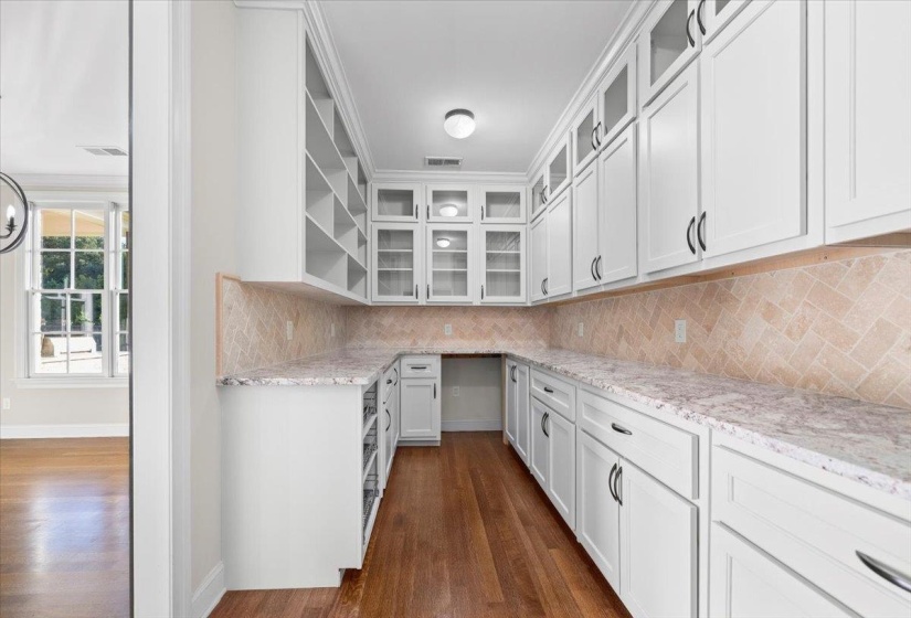 1573 PREAKNESS RUN LN, Collierville, Tennessee 38017, 5 Bedroom Bedrooms, 12 Room Rooms,5.1 BathroomBathrooms,Residential,For Sale,PREAKNESS RUN,0,10228980
