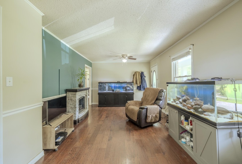 155 LEWTER RD, Crump, Tennessee 38327, 3 Bedroom Bedrooms, 7 Room Rooms,2 BathroomBathrooms,Residential,For Sale,LEWTER,0,10228981