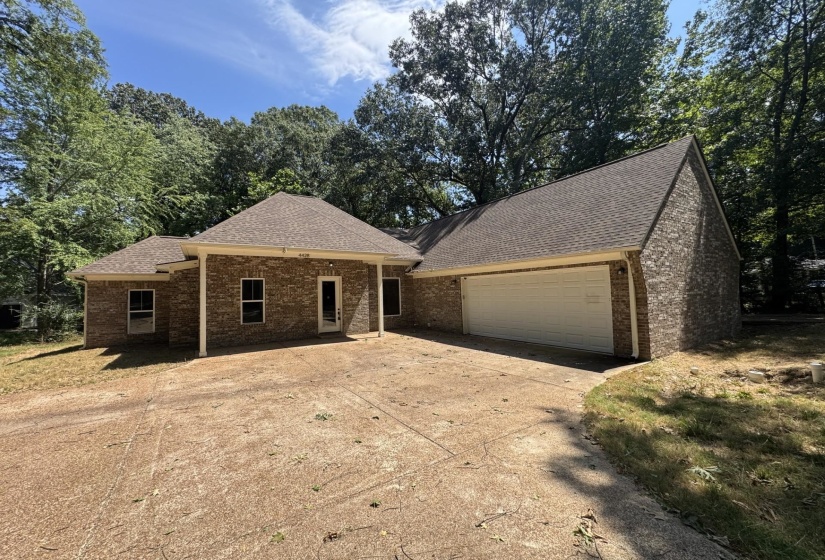 4428 AUBURN RD, Memphis, Tennessee 38116, 4 Bedroom Bedrooms, 6 Room Rooms,3 BathroomBathrooms,Residential,For Sale,AUBURN,0,10228984