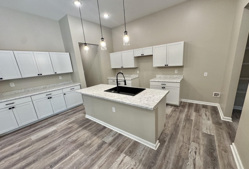 4428 AUBURN RD, Memphis, Tennessee 38116, 4 Bedroom Bedrooms, 6 Room Rooms,3 BathroomBathrooms,Residential,For Sale,AUBURN,0,10228984
