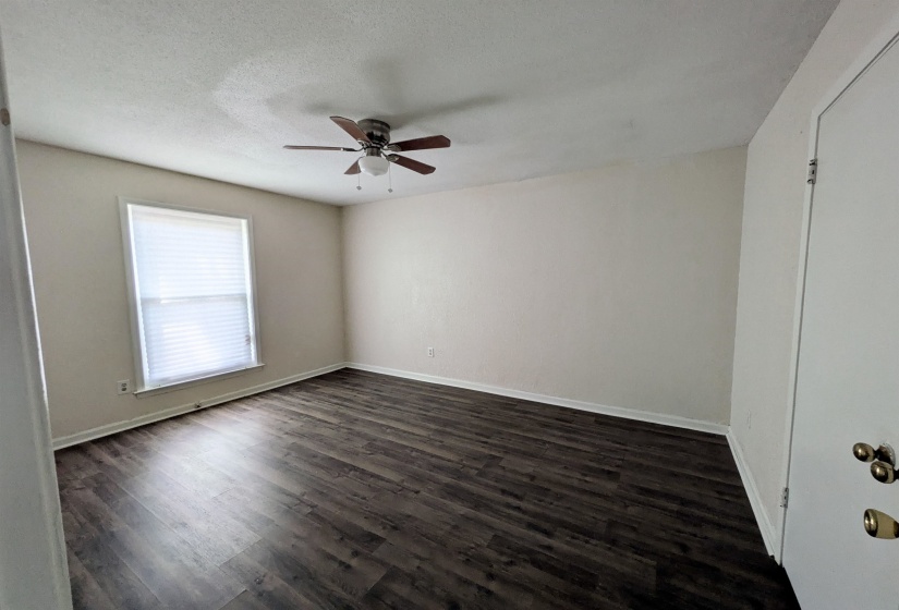 5352 HERITAGE DR, Memphis, Tennessee 38115, 4 Bedroom Bedrooms, 4 Room Rooms,2 BathroomBathrooms,Residential,For Sale,HERITAGE,0,10228985