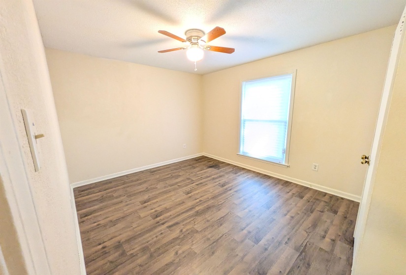 5352 HERITAGE AVE, Memphis, Tennessee 38115, 4 Bedroom Bedrooms, 4 Room Rooms,2 BathroomBathrooms,Residential,For Sale,HERITAGE,0,10228985