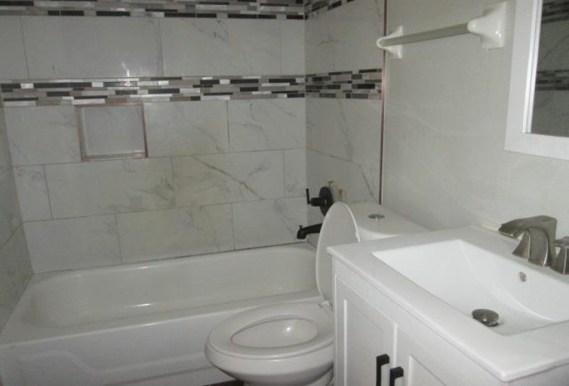 1412 WILLIE MITCHELL BLVD, Memphis, Tennessee 38106, 5 Bedroom Bedrooms, 8 Room Rooms,2 BathroomBathrooms,Residential,For Sale,WILLIE MITCHELL,0,10228989