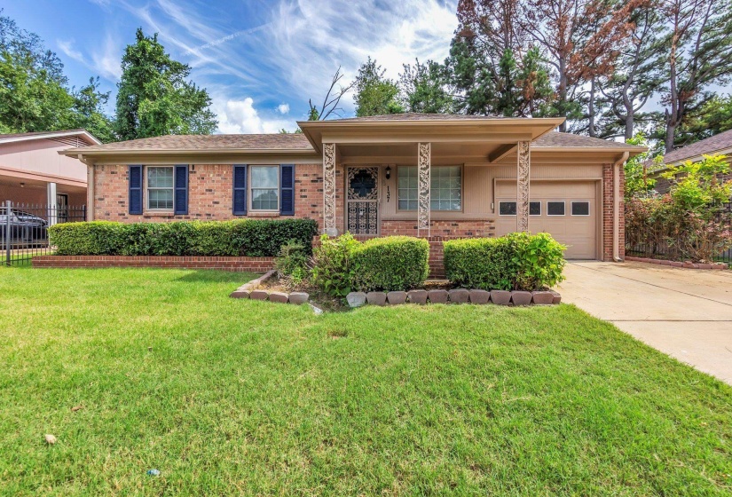137 CHAMPA AVE, Memphis, Tennessee 38109, 3 Bedroom Bedrooms, 9 Room Rooms,2 BathroomBathrooms,Residential,For Sale,CHAMPA,0,10228990