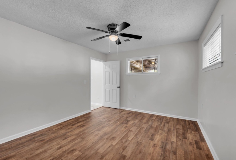 137 CHAMPA AVE, Memphis, Tennessee 38109, 3 Bedroom Bedrooms, 9 Room Rooms,2 BathroomBathrooms,Residential,For Sale,CHAMPA,0,10228990