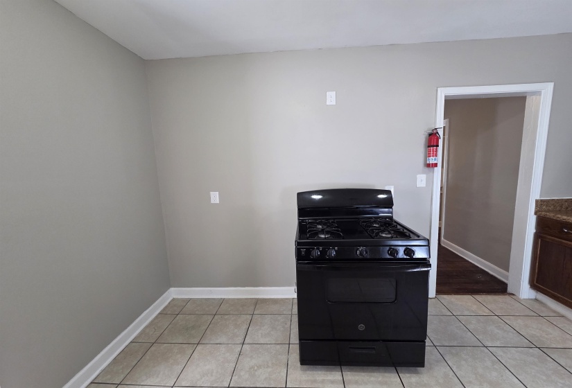 866 HOMER ST, Memphis, Tennessee 38122-3425, 3 Bedroom Bedrooms, 6 Room Rooms,1 BathroomBathrooms,Rental Properties,For Sale,HOMER,0,10228994