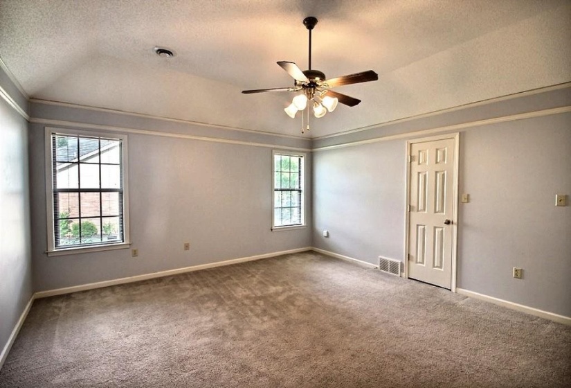 290 SCARLETTS WAY ST, Collierville, Tennessee 38017, 3 Bedroom Bedrooms, 7 Room Rooms,2 BathroomBathrooms,Rental Properties,For Sale,SCARLETTS WAY,0,10229012