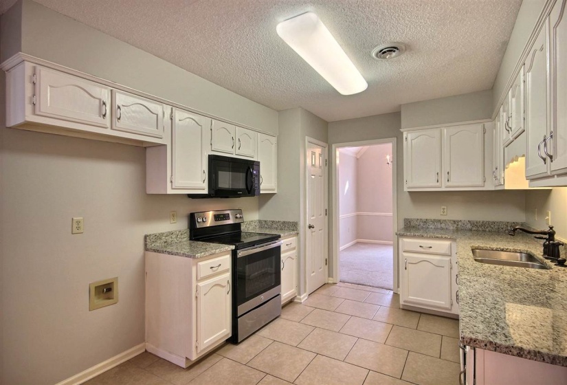 290 SCARLETTS WAY ST, Collierville, Tennessee 38017, 3 Bedroom Bedrooms, 7 Room Rooms,2 BathroomBathrooms,Rental Properties,For Sale,SCARLETTS WAY,0,10229012