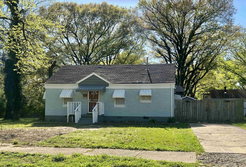 1515 HOPE ST, Memphis, Tennessee 38111, 2 Bedroom Bedrooms, 4 Room Rooms,1 BathroomBathrooms,Rental Properties,For Sale,HOPE,0,10229018