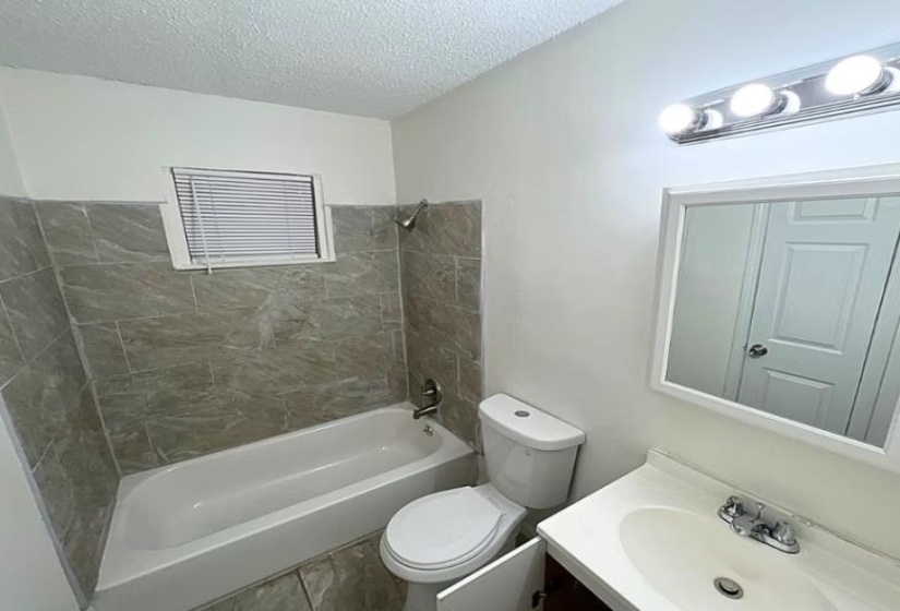 4503 BEACON HILL DR, Memphis, Tennessee 38127, 3 Bedroom Bedrooms, 3 Room Rooms,1 BathroomBathrooms,Residential,For Sale,BEACON HILL,0,10196550