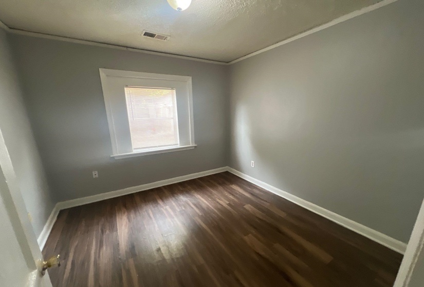 1407 SEMMES ST, Memphis, Tennessee 38114, 1 Bedroom Bedrooms, 3 Room Rooms,1 BathroomBathrooms,Residential,For Sale,SEMMES,0,10207301
