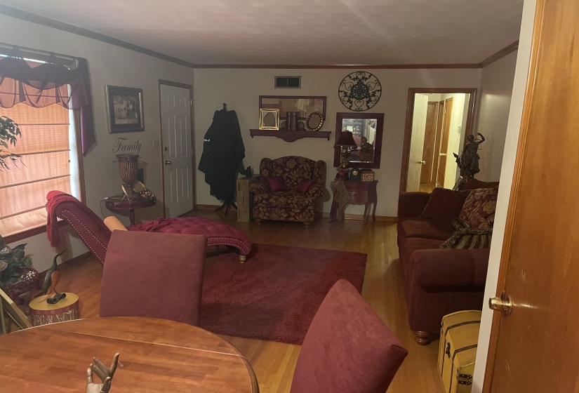 1914 DOWNING ST, Memphis, Tennessee 38117, 3 Bedroom Bedrooms, 6 Room Rooms,1.1 BathroomBathrooms,Residential,For Sale,DOWNING,0,10228992