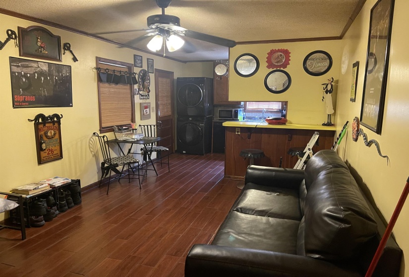 1914 DOWNING ST, Memphis, Tennessee 38117, 3 Bedroom Bedrooms, 6 Room Rooms,1.1 BathroomBathrooms,Residential,For Sale,DOWNING,0,10228992