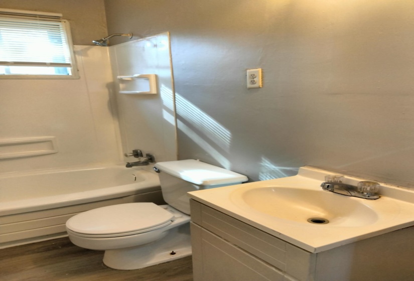 3125 SHEFFIELD CV, Memphis, Tennessee 38118, 3 Bedroom Bedrooms, 4 Room Rooms,1 BathroomBathrooms,Residential,For Sale,SHEFFIELD,0,10228995