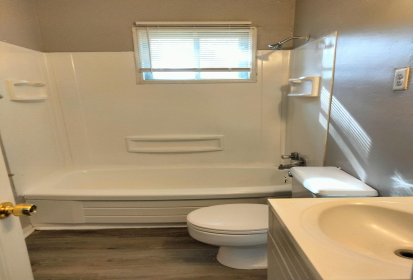 3125 SHEFFIELD CV, Memphis, Tennessee 38118, 3 Bedroom Bedrooms, 4 Room Rooms,1 BathroomBathrooms,Residential,For Sale,SHEFFIELD,0,10228995