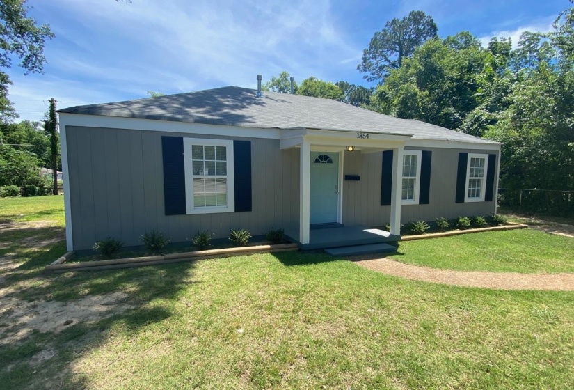 1854 SHADOWLAWN BLVD, Memphis, Tennessee 38106, 2 Bedroom Bedrooms, 6 Room Rooms,1 BathroomBathrooms,Residential,For Sale,SHADOWLAWN,0,10229005
