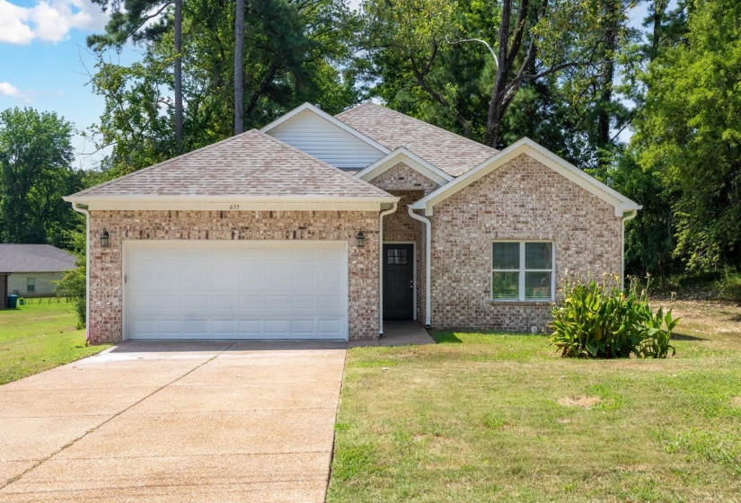 655 CHARLES AVE, Munford, Tennessee 38058, 4 Bedroom Bedrooms, 4 Room Rooms,2 BathroomBathrooms,Residential,For Sale,CHARLES,0,10229006