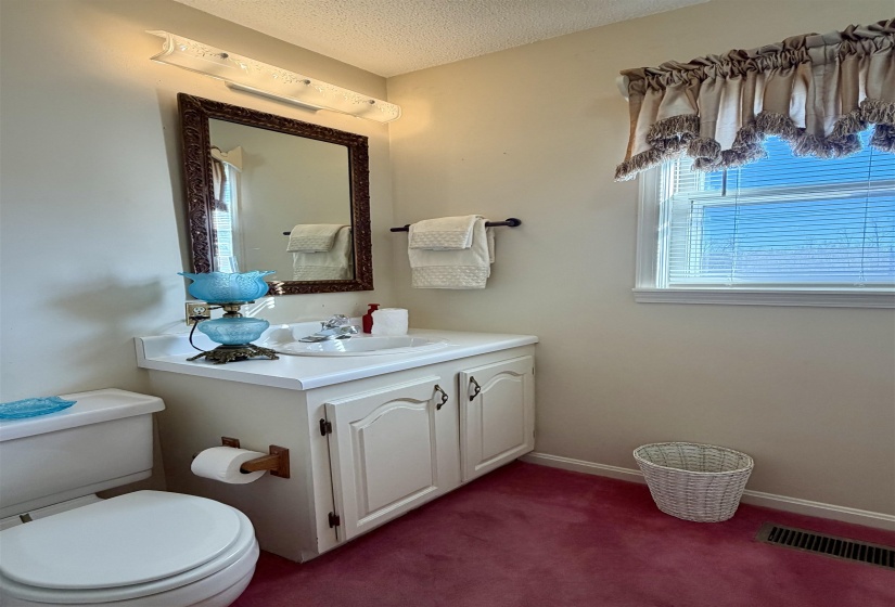 192 NEW BETHEL RD, Selmer, Tennessee 38375-1682, 3 Bedroom Bedrooms, 1 Room Rooms,2 BathroomBathrooms,Residential,For Sale,NEW BETHEL,0,10229007