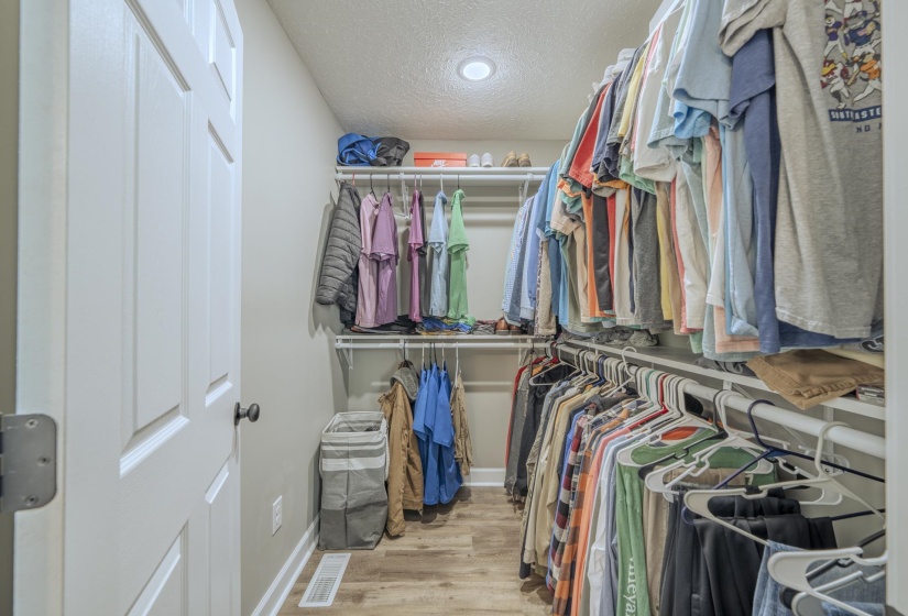 145 PURDY BEAUTY HILL RD, Selmer, Tennessee 38375-6406, 3 Bedroom Bedrooms, 7 Room Rooms,2 BathroomBathrooms,Residential,For Sale,PURDY BEAUTY HILL,0,10229008