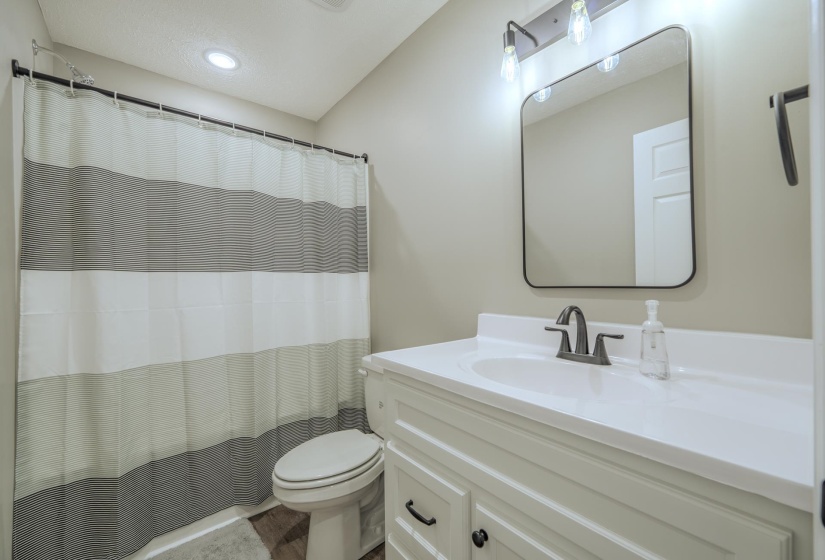 145 PURDY BEAUTY HILL RD, Selmer, Tennessee 38375-6406, 3 Bedroom Bedrooms, 7 Room Rooms,2 BathroomBathrooms,Residential,For Sale,PURDY BEAUTY HILL,0,10229008