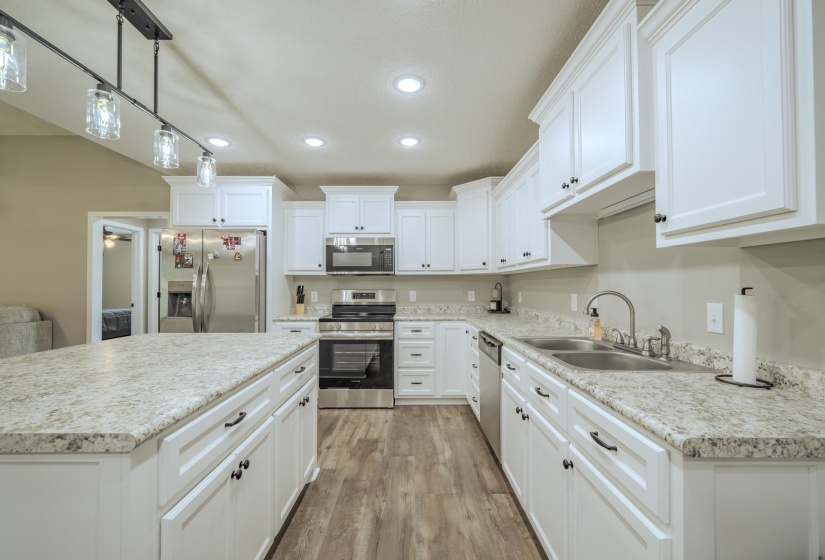 145 PURDY BEAUTY HILL RD, Selmer, Tennessee 38375-6406, 3 Bedroom Bedrooms, 7 Room Rooms,2 BathroomBathrooms,Residential,For Sale,PURDY BEAUTY HILL,0,10229008