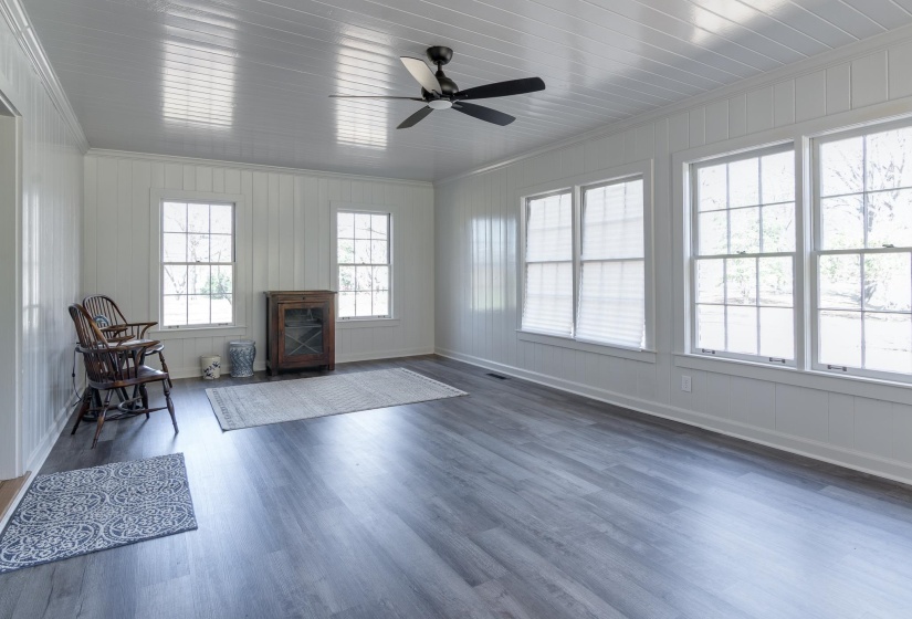506 PETERSON LAKE RD, Collierville, Tennessee 38017, 3 Bedroom Bedrooms, 9 Room Rooms,3 BathroomBathrooms,Residential,For Sale,PETERSON LAKE,0,10229009