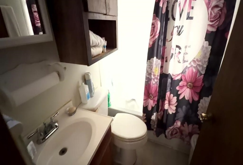 6454 KERRVILLE-ROSEMARK RD, Millington, Tennessee 38053, 3 Bedroom Bedrooms, 5 Room Rooms,1 BathroomBathrooms,Residential,For Sale,KERRVILLE-ROSEMARK,0,10229016