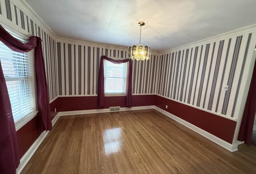 237 EDWIN CIR, Memphis, Tennessee 38104, 4 Bedroom Bedrooms, 9 Room Rooms,2 BathroomBathrooms,Residential,For Sale,EDWIN,0,10229019