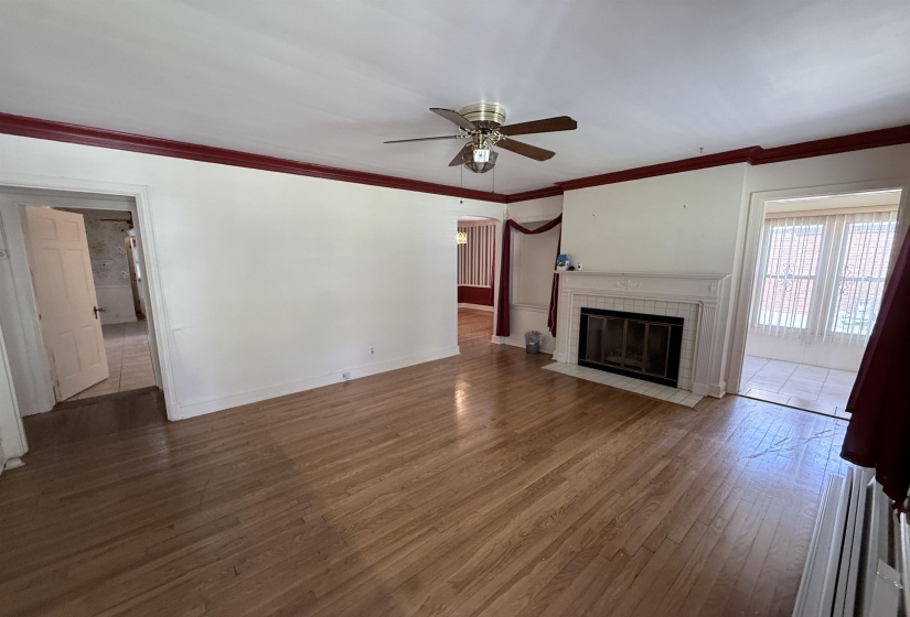 237 EDWIN CIR, Memphis, Tennessee 38104, 4 Bedroom Bedrooms, 9 Room Rooms,2 BathroomBathrooms,Residential,For Sale,EDWIN,0,10229019