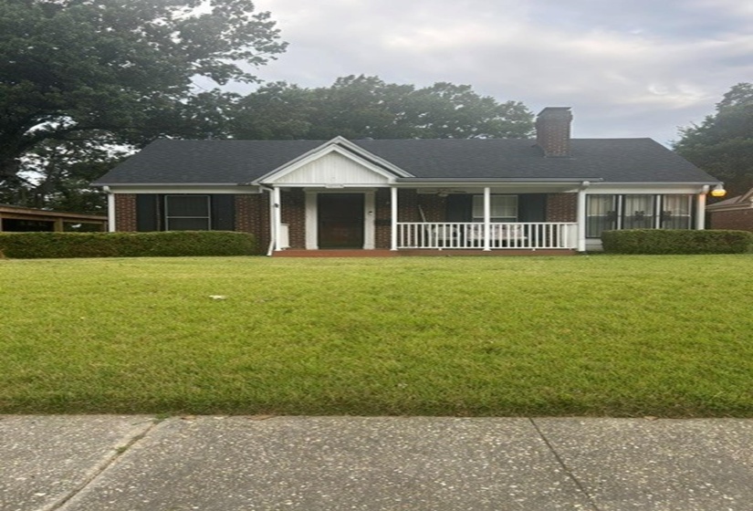 237 EDWIN CIR, Memphis, Tennessee 38104, 4 Bedroom Bedrooms, 8 Room Rooms,2 BathroomBathrooms,Residential,For Sale,EDWIN,0,10229019