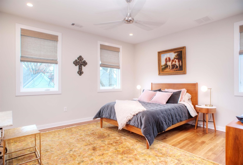2121 JEFFERSON DR, Memphis, Tennessee 38104, 4 Bedroom Bedrooms, 9 Room Rooms,3.1 BathroomBathrooms,Rental Properties,For Sale,JEFFERSON,0,10229025