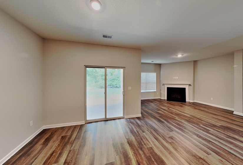 5071 SHELLBACK DR, Millington, Tennessee 38053, 4 Bedroom Bedrooms, 6 Room Rooms,2 BathroomBathrooms,Rental Properties,For Sale,SHELLBACK,0,10229035