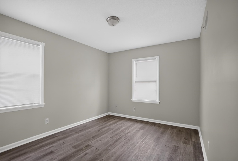 1713 HOMEDALE AVE, Memphis, Tennessee 38116, 4 Bedroom Bedrooms, 8 Room Rooms,2.1 BathroomBathrooms,Residential,For Sale,HOMEDALE,0,10229023