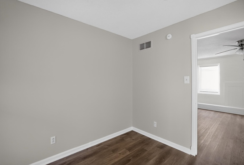 1713 HOMEDALE AVE, Memphis, Tennessee 38116, 4 Bedroom Bedrooms, 8 Room Rooms,2.1 BathroomBathrooms,Residential,For Sale,HOMEDALE,0,10229023