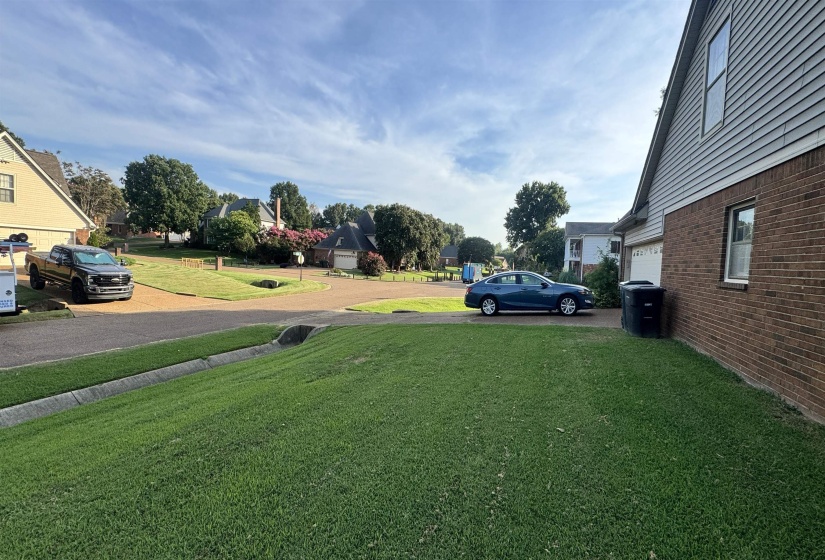 8860 PATRICIA ELLEN CV, Bartlett, Tennessee 38133, 5 Bedroom Bedrooms, 9 Room Rooms,3 BathroomBathrooms,Residential,For Sale,PATRICIA ELLEN,0,10229026