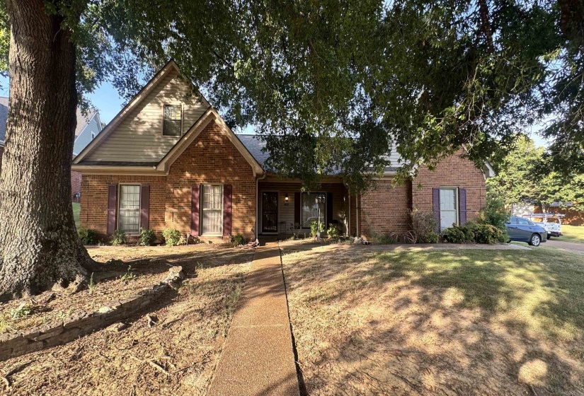8860 PATRICIA ELLEN CV, Bartlett, Tennessee 38133, 5 Bedroom Bedrooms, 9 Room Rooms,3 BathroomBathrooms,Residential,For Sale,PATRICIA ELLEN,0,10229026
